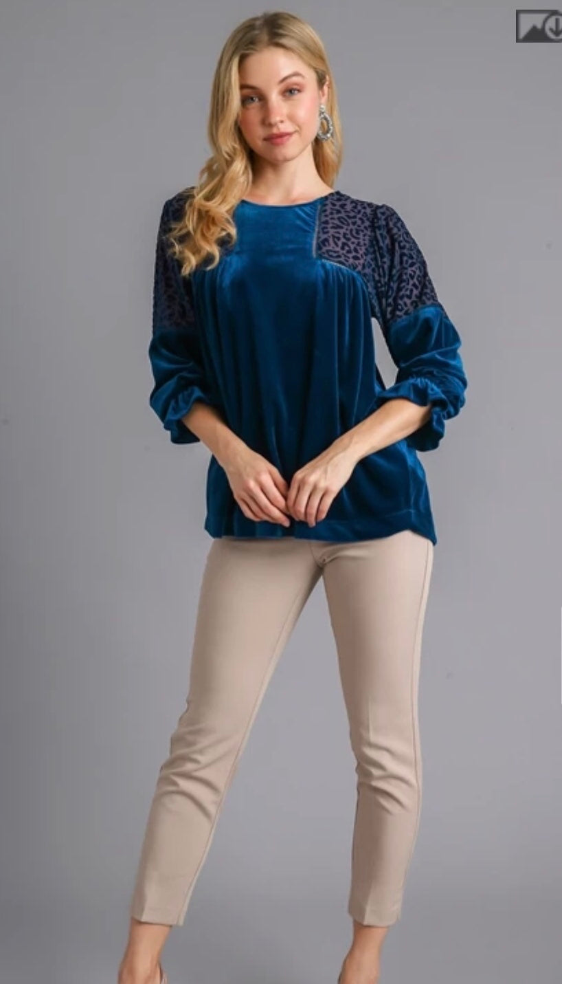 BLUE VELVET TOP