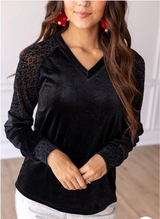 BLACK V NECK VELVET TOP